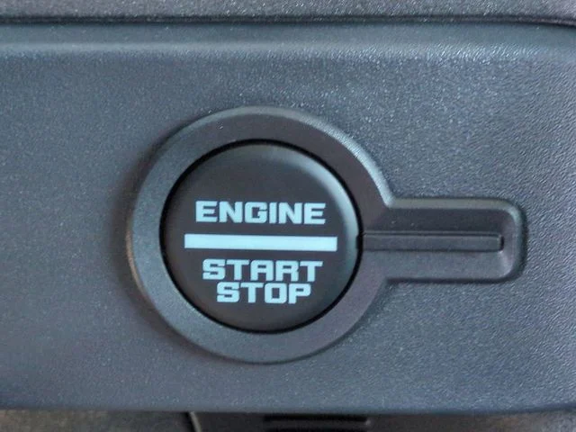 New 2026 Oxford White Ford Base image 25
