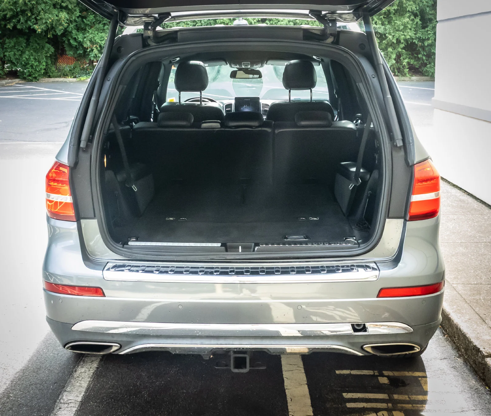 Used 2019 Gray Mercedes-Benz GLS 450 image 21