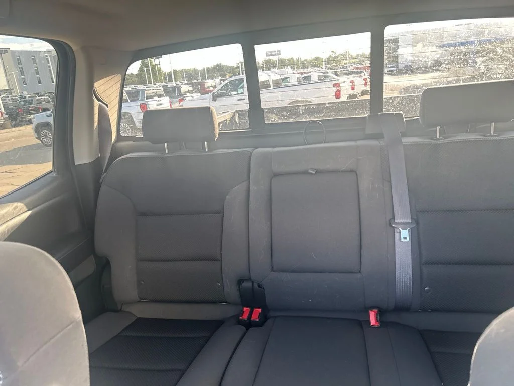 Used 2017 White Chevrolet LT image 5