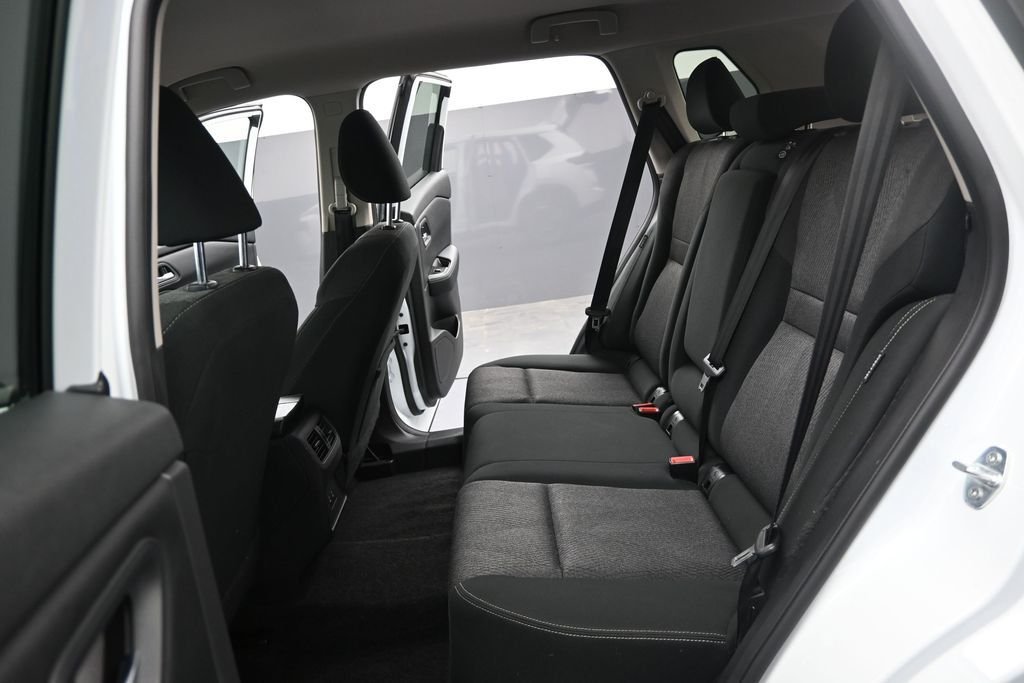 Used 2025 White Nissan SV image 17