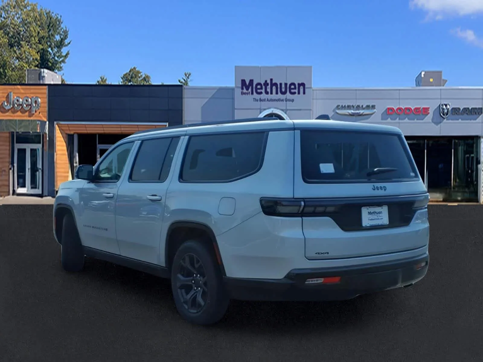 New 2026 Silver Zynith Jeep Limited Altitude image 4