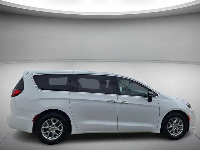 Used 2024 Bright White Clearcoat Chrysler Touring L image 6