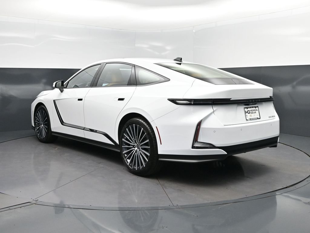 New 2026 Ultra White Lexus ES 350e PREMIUM image 5