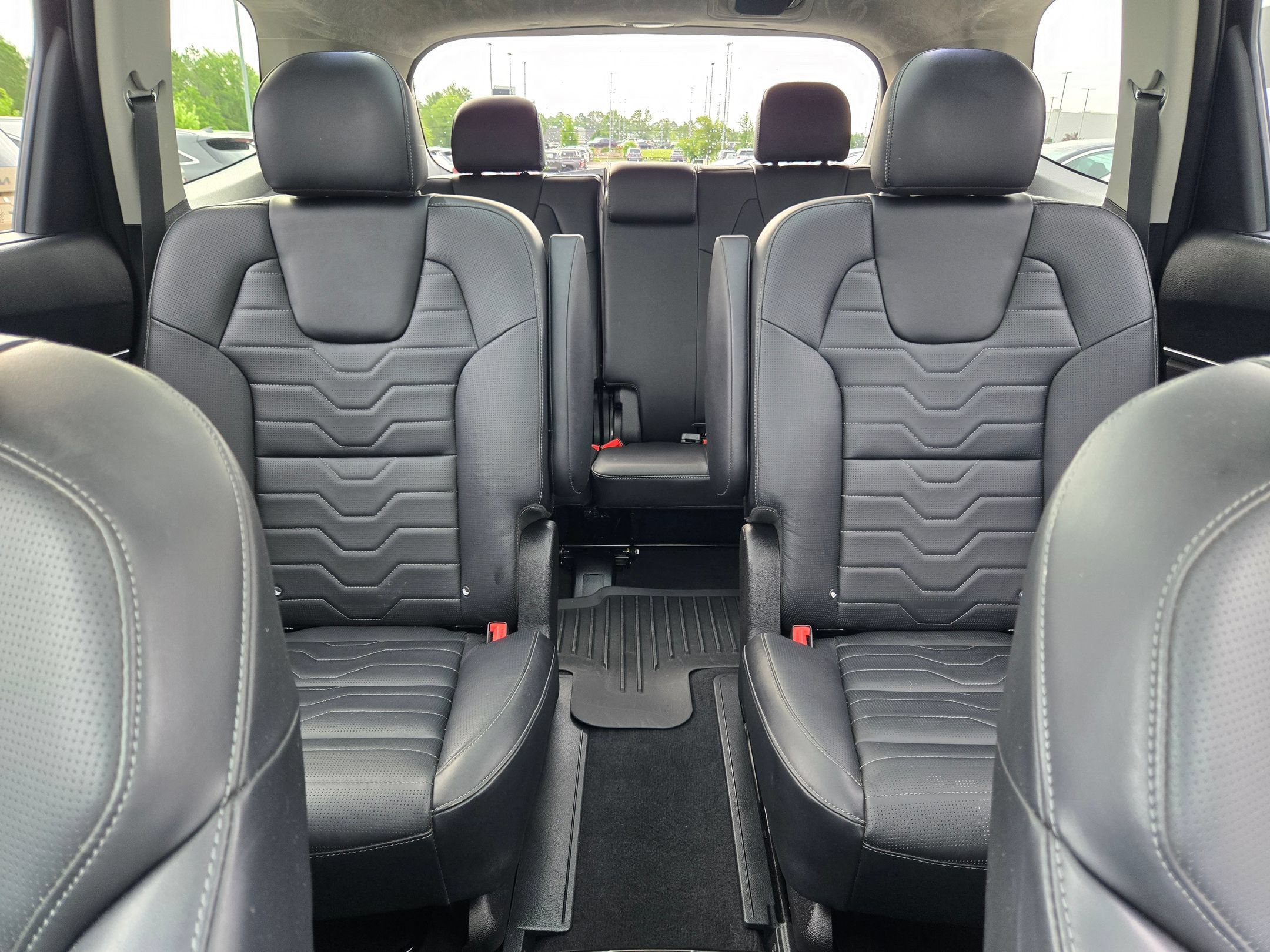 Used 2022 Ebony Black Kia SX image 13