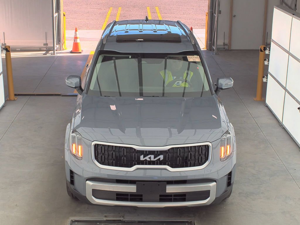 Used 2024 Silver Kia EX image 3