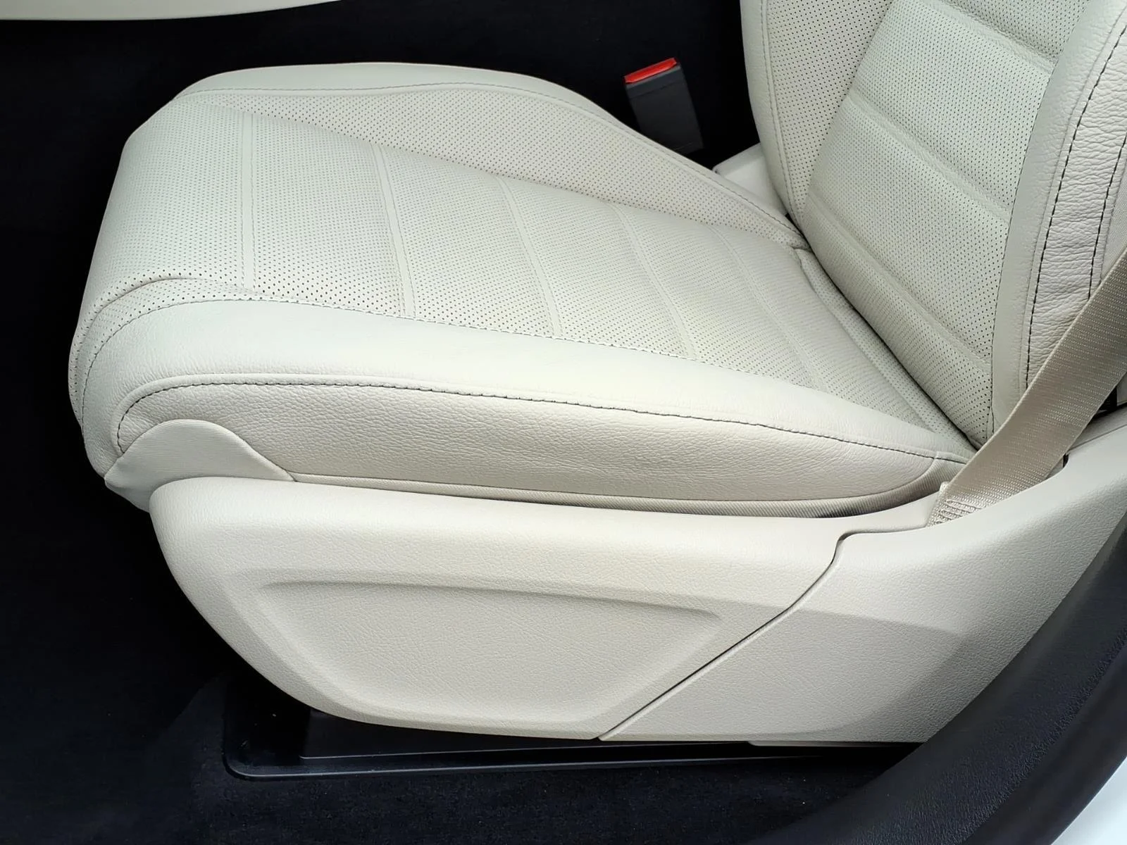 New 2026 WHITE Mercedes-Benz GLE 350 image 14