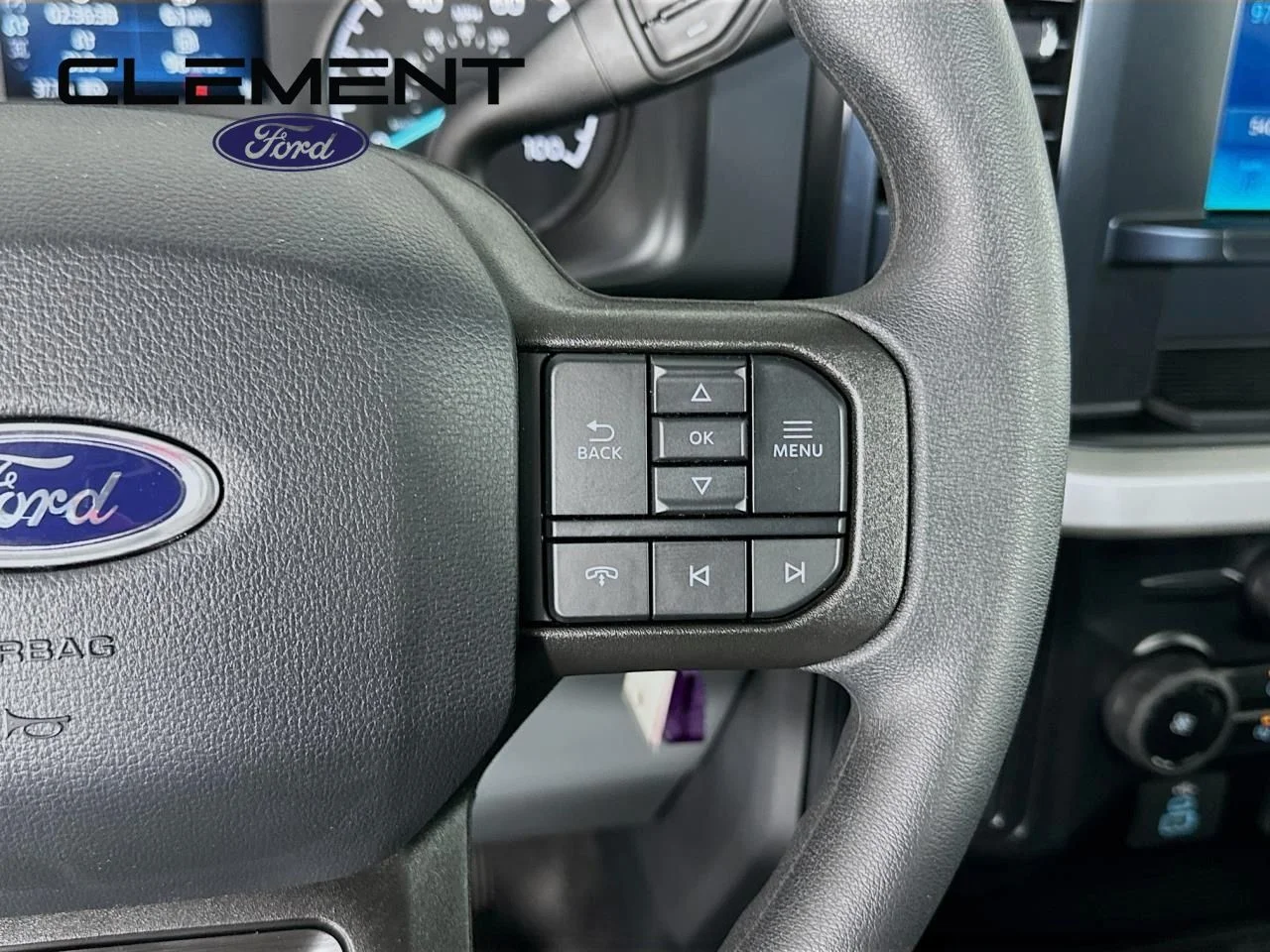 New 2025 Oxford White Ford F-450® XL image 15