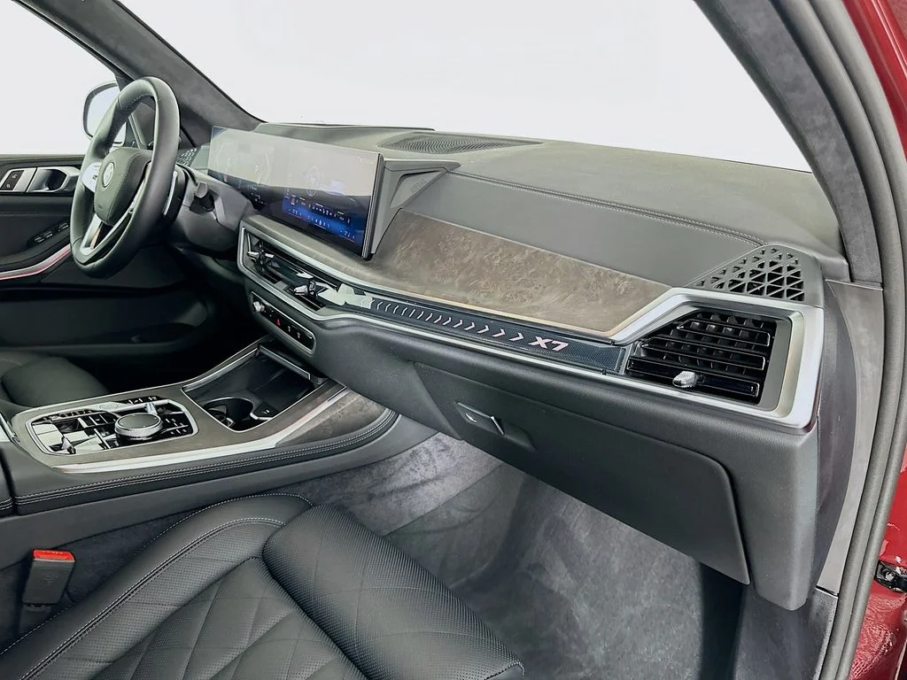 Certified Used 2025 Red BMW xDrive40i image 30