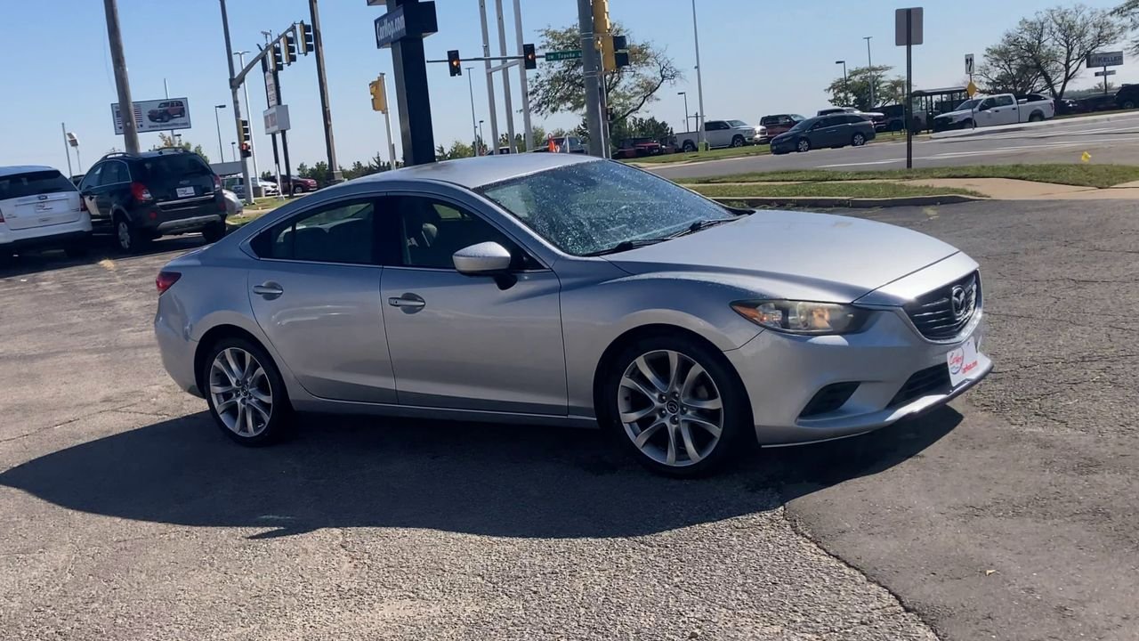 2017 Mazda Mazda6 Touring photo 2
