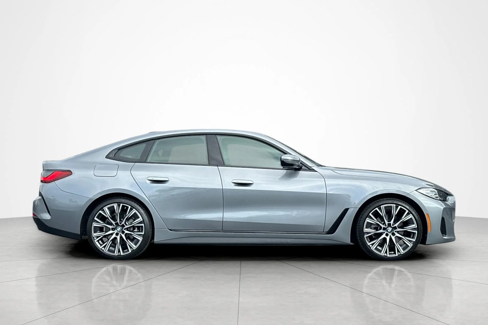 Used 2023 Skyscraper Grey Metallic BMW 430i image 6