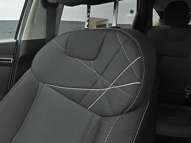 Used 2022 Gray Hyundai SEL image 39