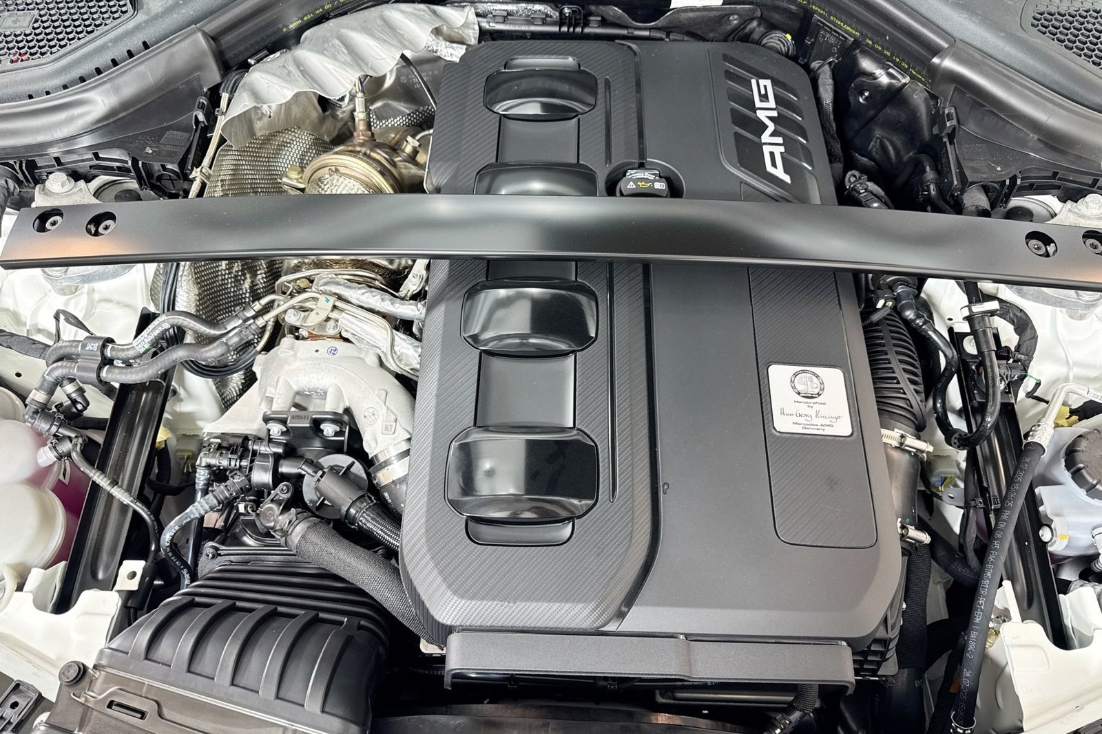 New 2026 Polar White Mercedes-Benz AMG® GLC 43 image 28
