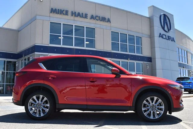 Used 2019 Red Crystal Mazda Grand Touring Reserve image 4