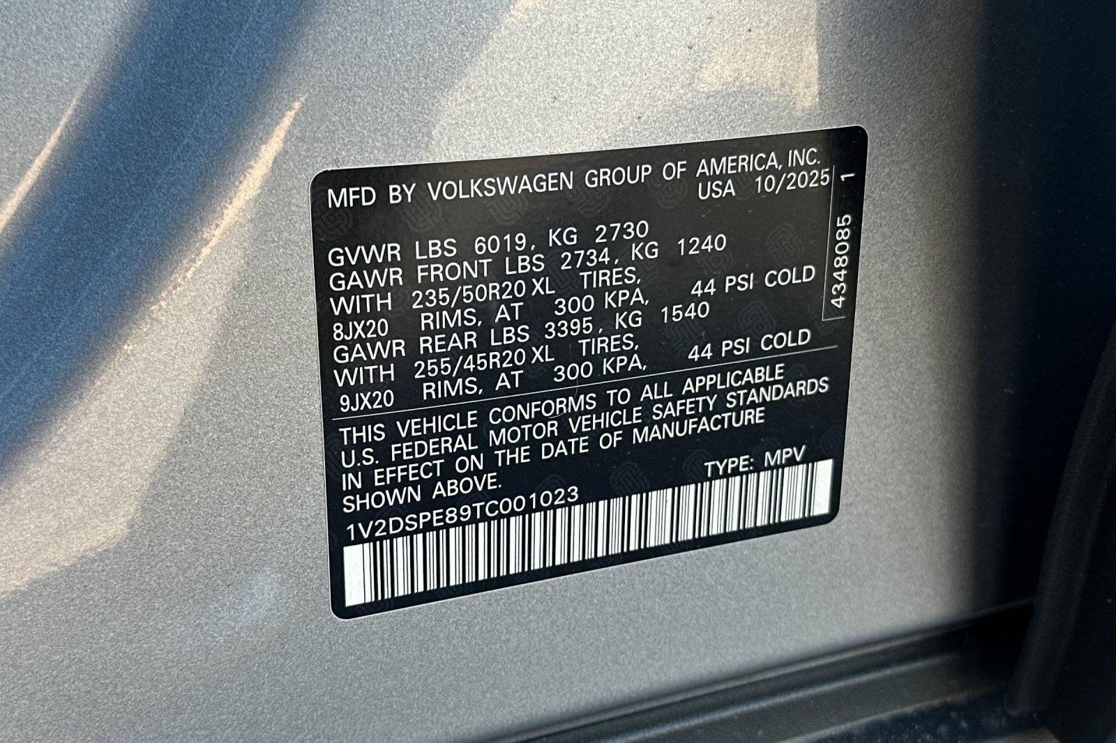 New 2026 Silver Mist Metallic Volkswagen Pro image 29