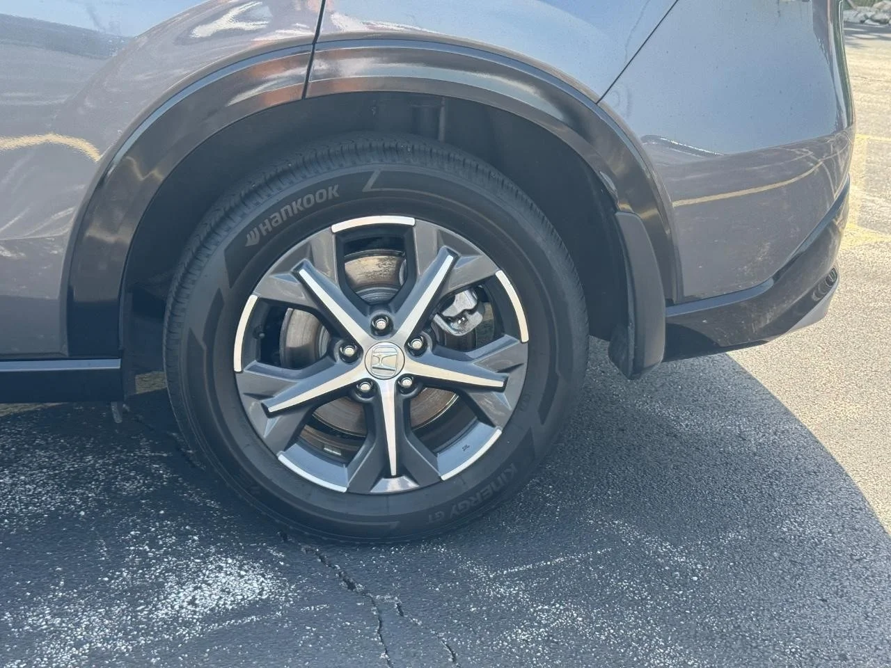 Certified Used 2024 DK. GRAY Honda EX-L image 8