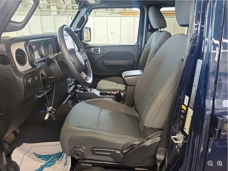 Used 2025 Fathom Blue Pearlcoat Jeep Nighthawk image 6