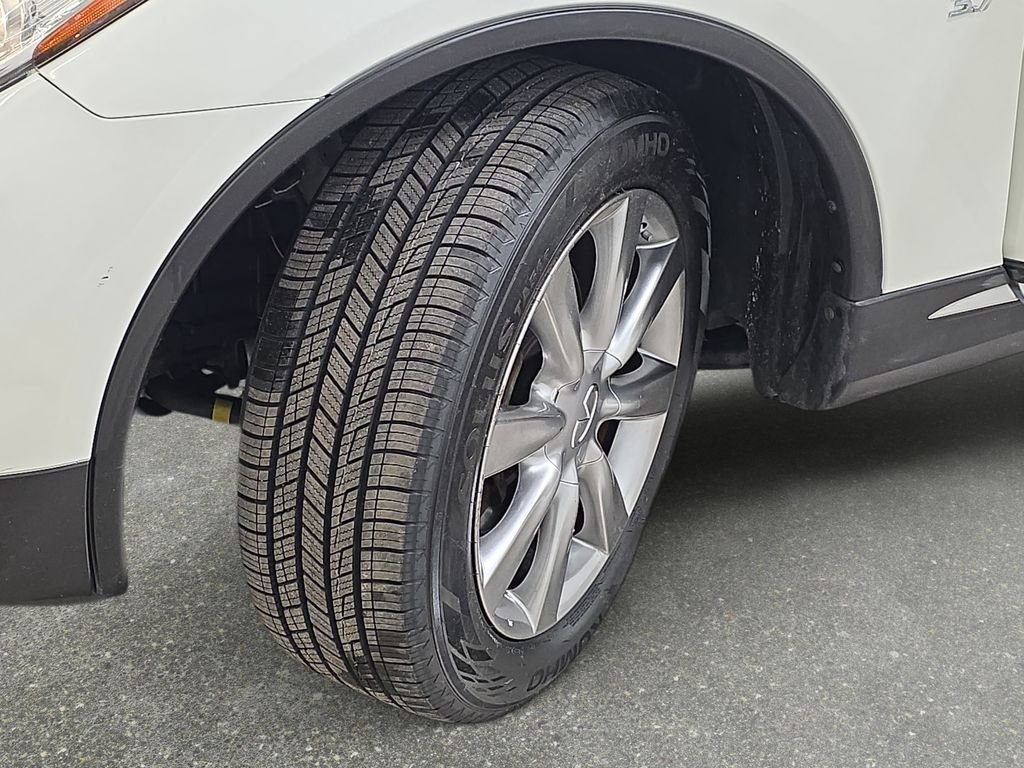 Used 2016 Majestic INFINITI Base image 32