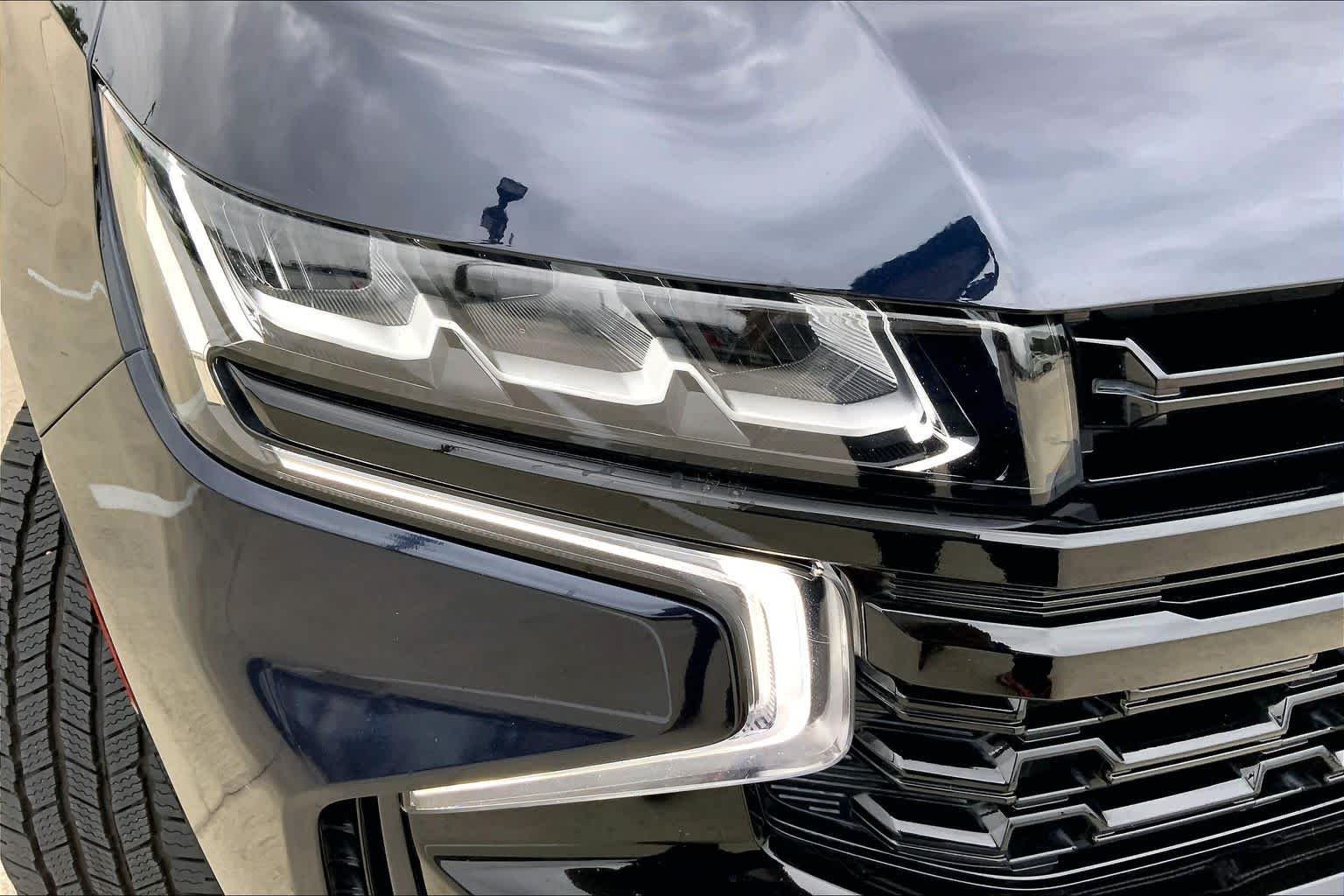 Used 2023 Midnight Blue Metallic Chevrolet Z71 image 26
