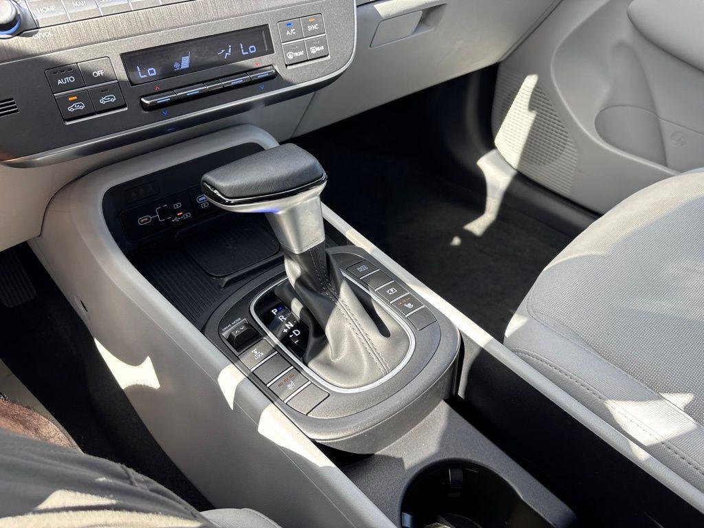 New 2026 Gray Hyundai SEL Sport AWD image 30