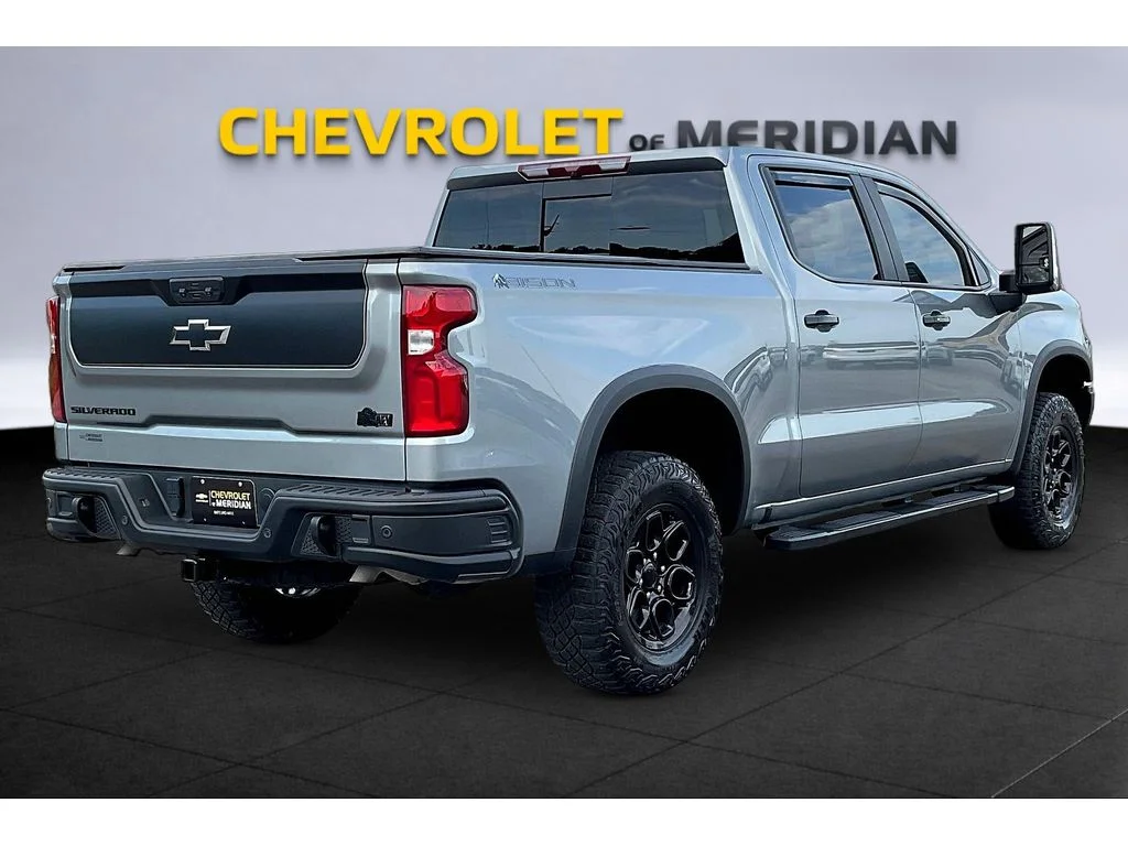 Used 2024 Sterling Gray Metallic Chevrolet ZR2 image 10
