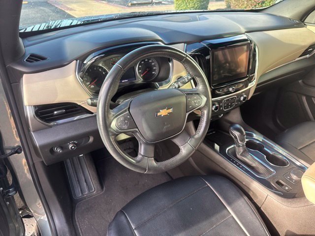 Used 2022 Gray Chevrolet LT image 14