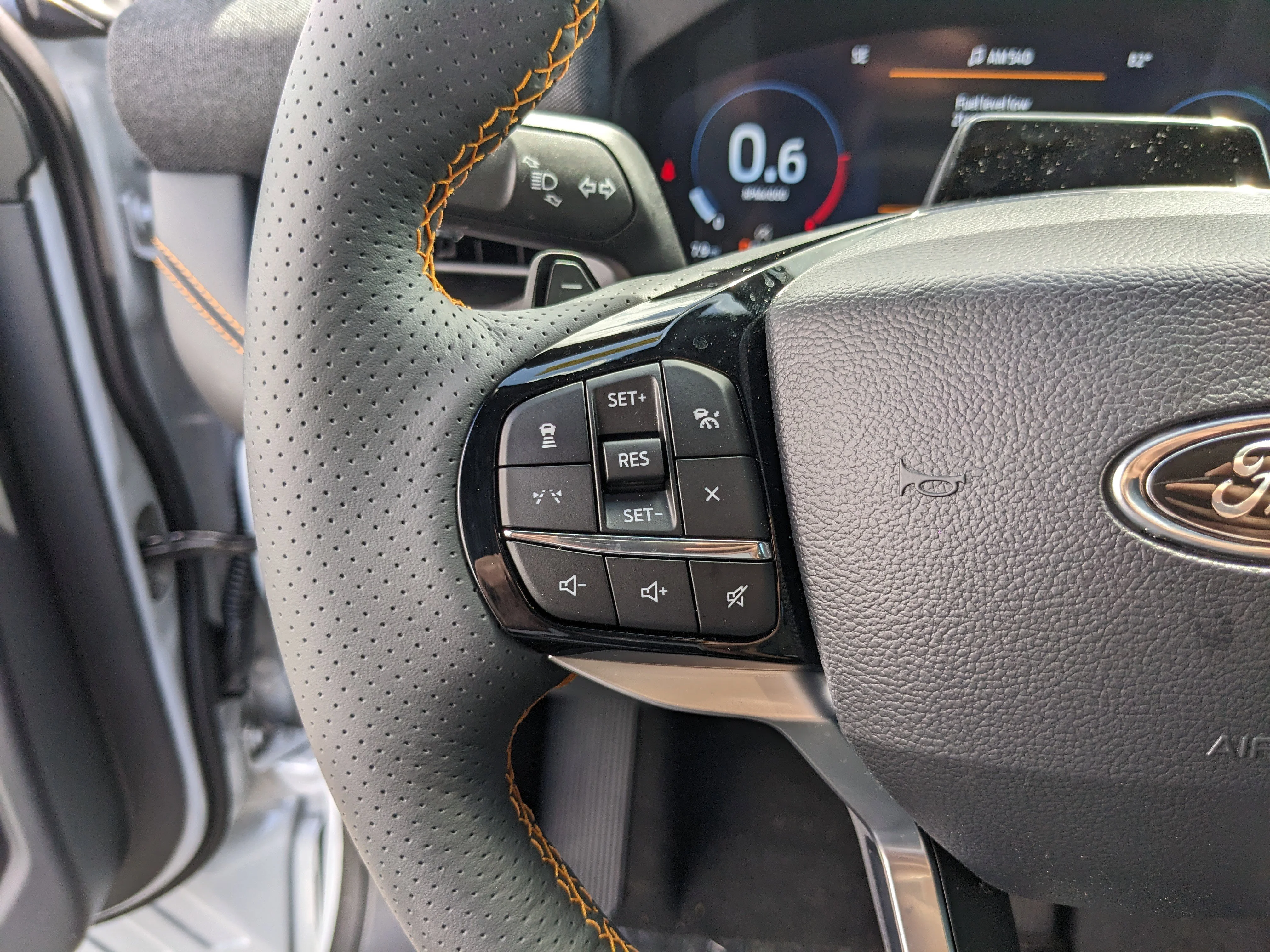 New 2026 Space White Metallic Ford Tremor® image 28