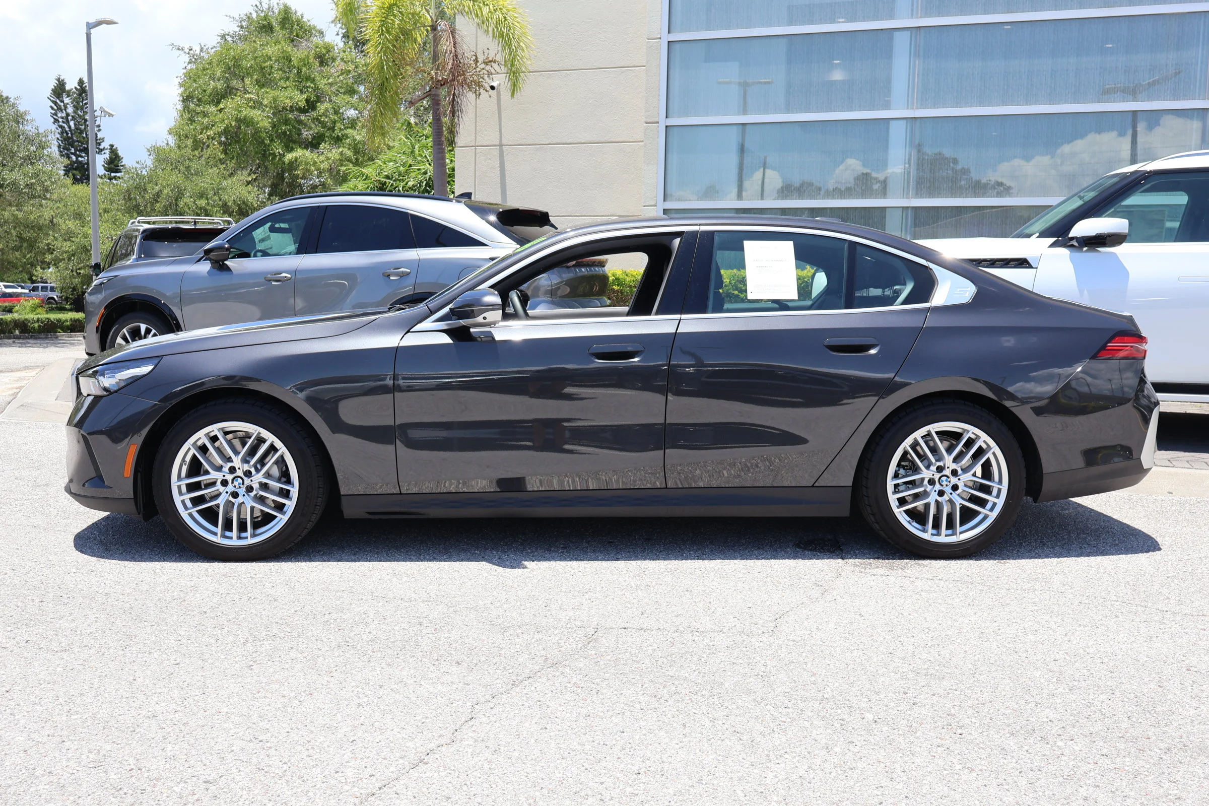 Used 2025 Dark Graphite Metallic BMW 530i image 6