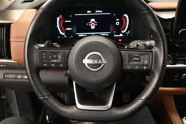 Certified Used 2024 Boulder Gray Pe Nissan Platinum image 10