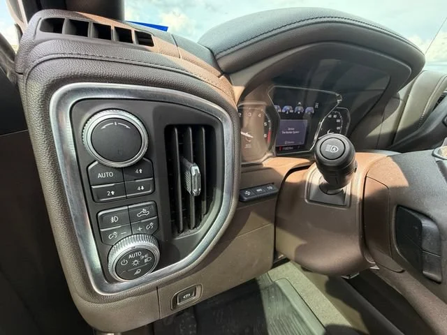 Used 2019 SATIN STEEL METALLIC GMC Denali image 12