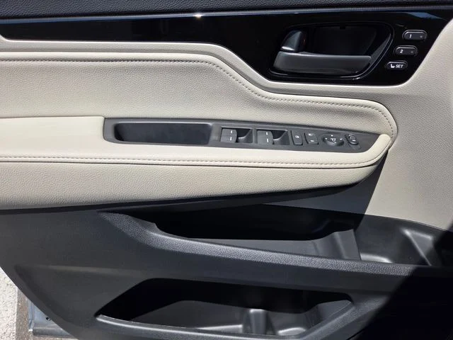 2026 Honda Odyssey Touring - Photo 27
