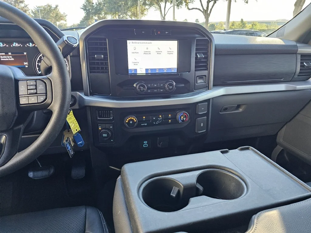 Used 2023 Black Ford XLT image 13