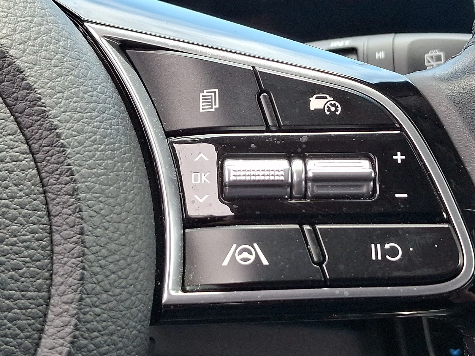 Certified Used 2024 Blue Kia S image 23