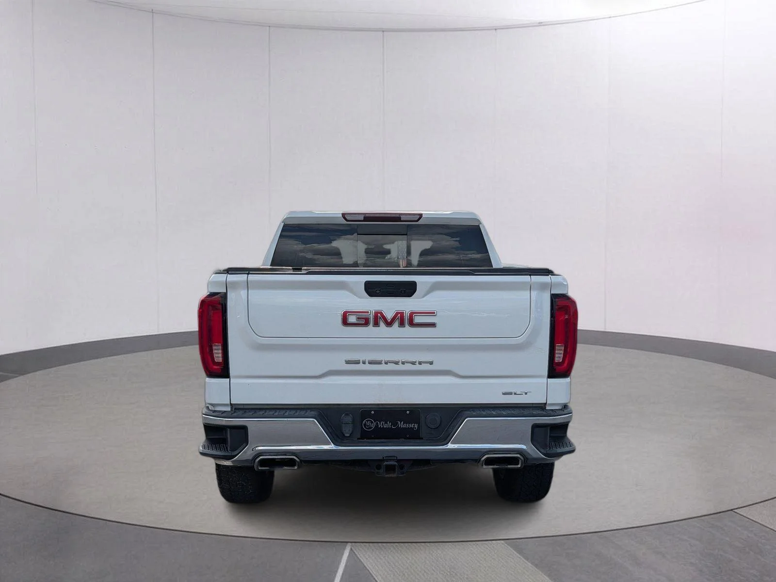 Used 2019 SUMMIT WHITE GMC SLT image 2