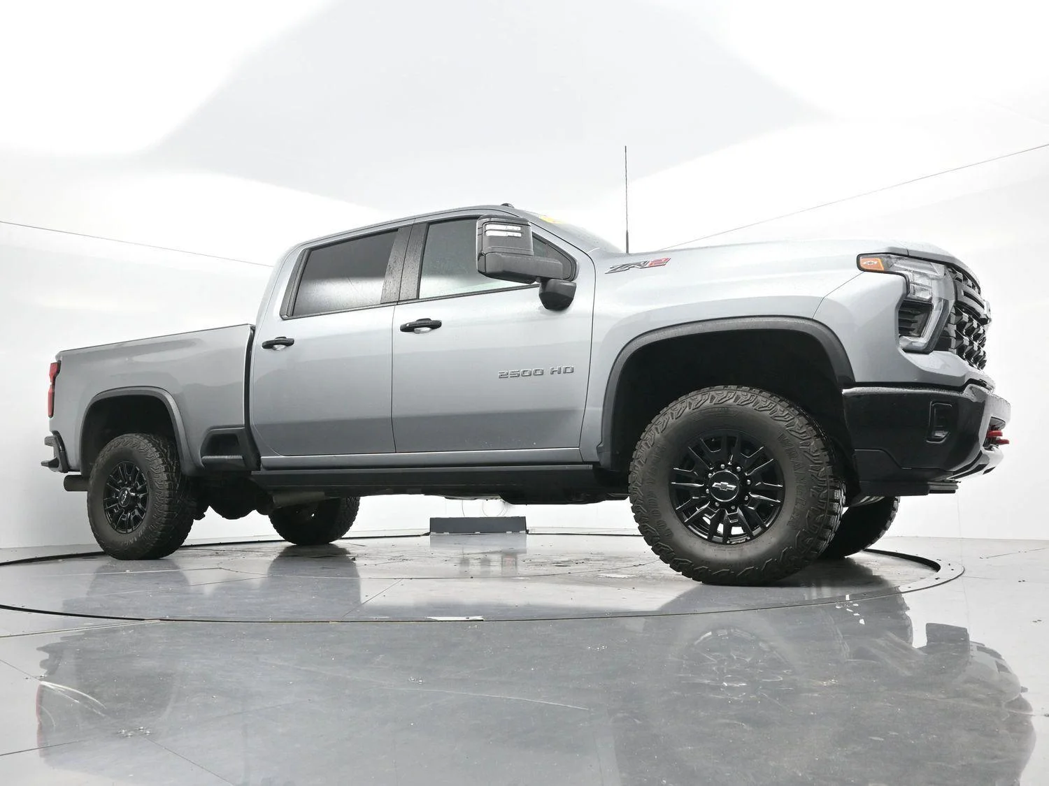 Used 2024 Sterling Gray Metallic Chevrolet ZR2 image 45