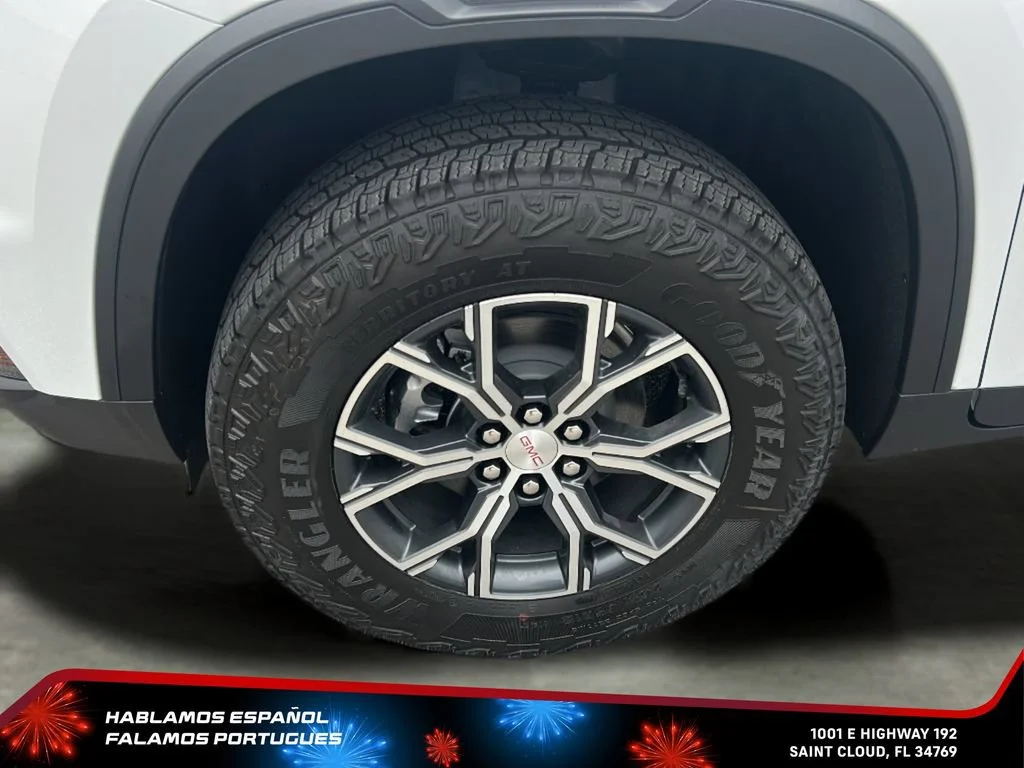 New 2026 Summit White GMC AT4 image 32