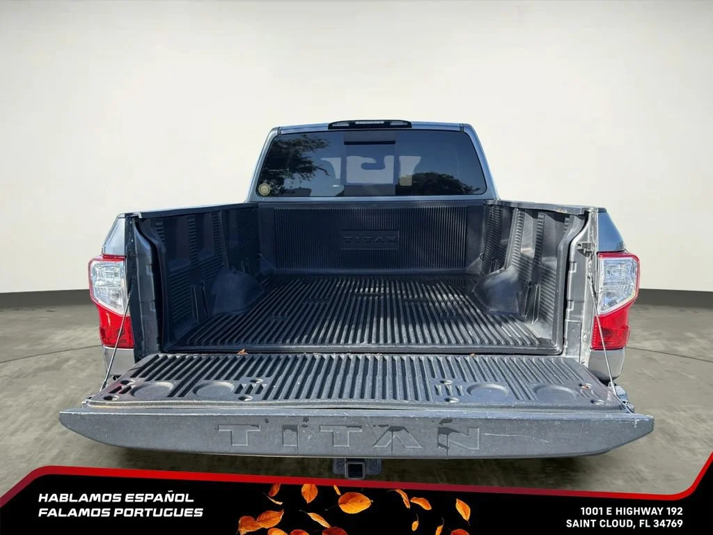 Used 2017  Nissan SV image 10