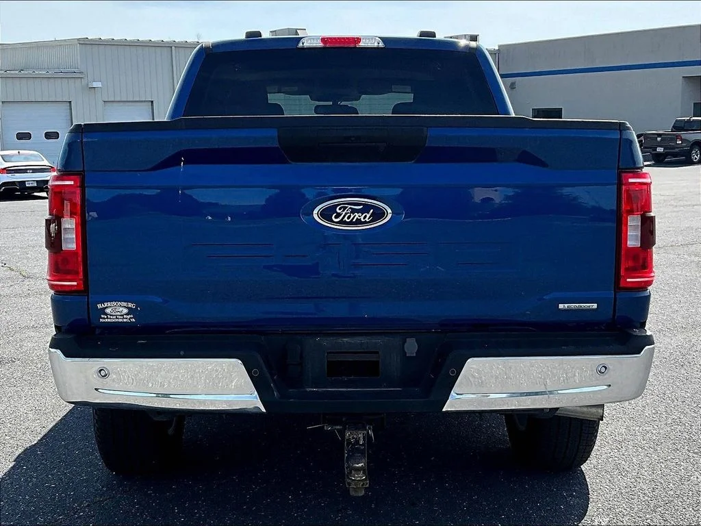 Used 2023 Blue Ford XLT image 5