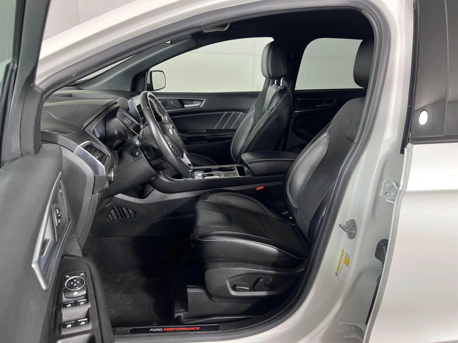 Used 2023 Wh Ford ST image 20