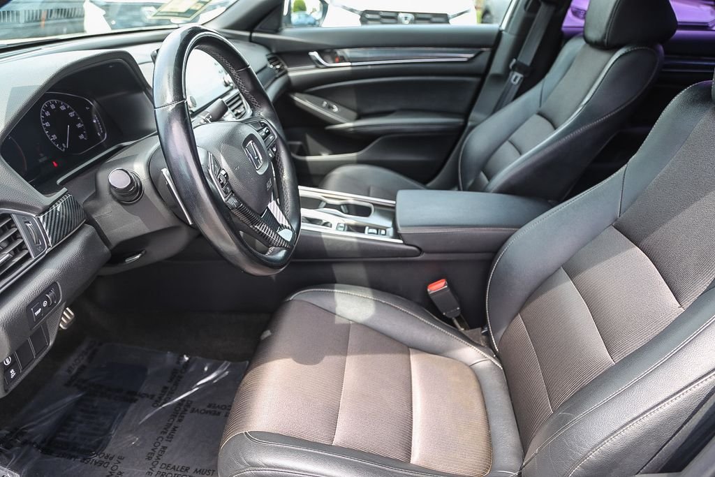 Used 2019 Platinum White Pearl Honda Sport image 17