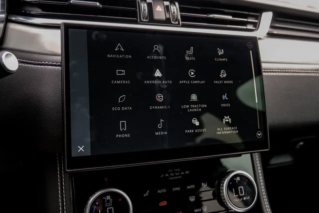 2026 Jaguar F-Pace R-Dynamic S - Photo 36