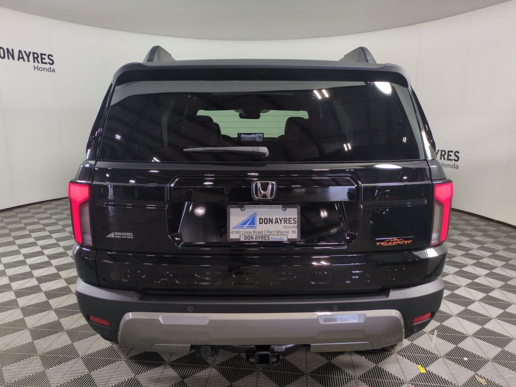 Certified Used 2026 Crystal Black Pearl Honda TrailSport Elite Blackout image 5
