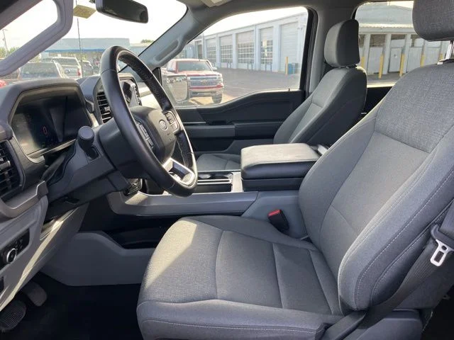 Used 2024 Gray Ford XLT image 6