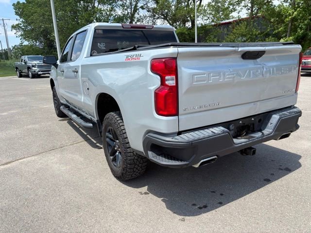 Used 2021 SILVER ICE METALLIC Chevrolet Custom Trail Boss image 9