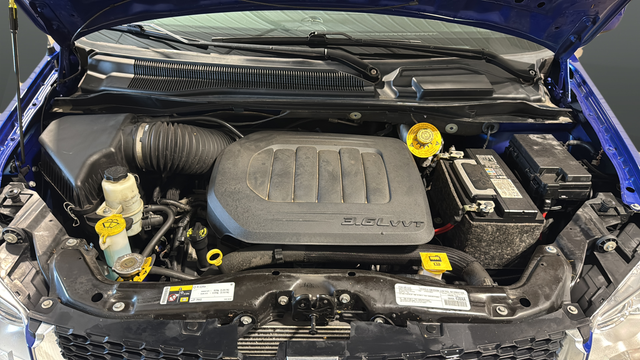 Used 2019 Indigo Blue Clearcoat Dodge  image 32