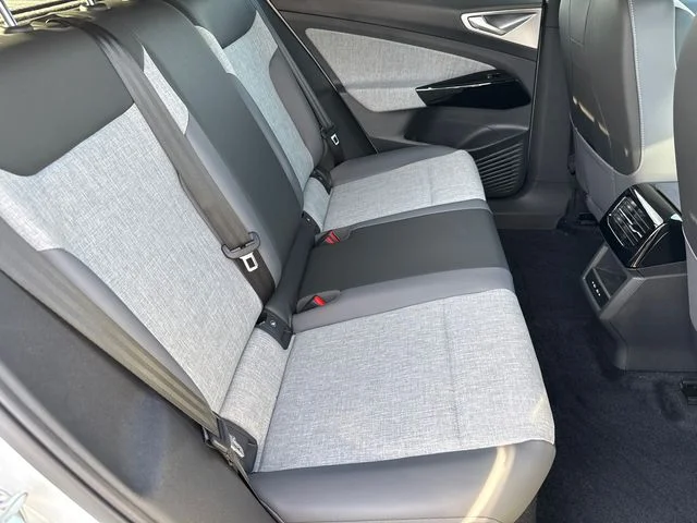 New 2026 Opal White Pearl Volkswagen Pro image 23