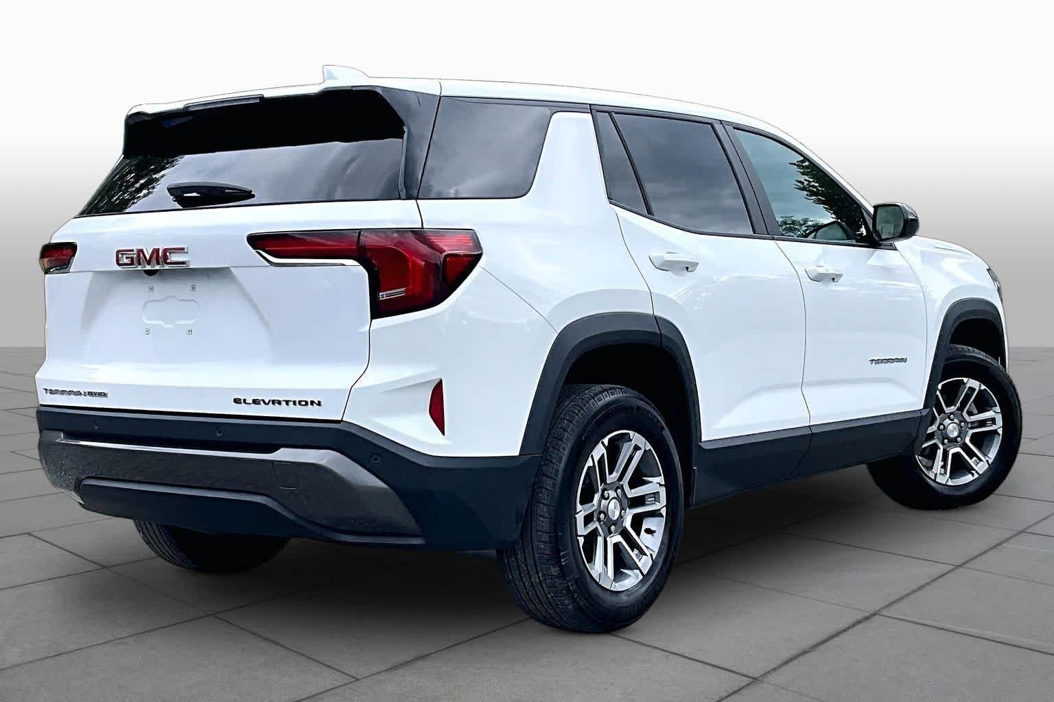 Used 2026 Summit White GMC AWD Elevation image 13