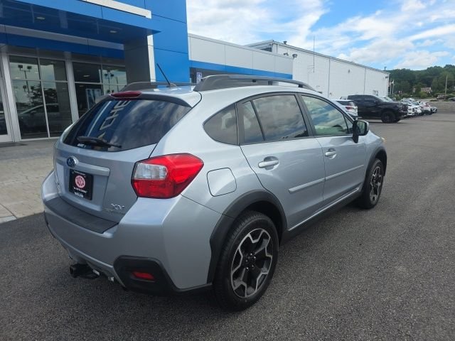 Used 2014 Silver Subaru 2.0i Premium image 7