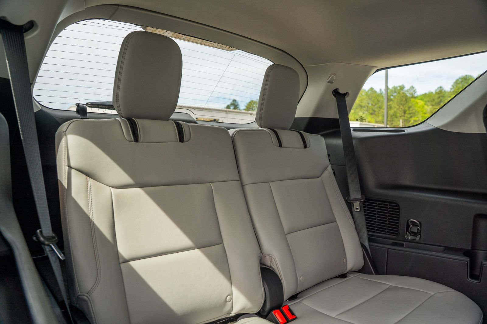 New 2026 Carbonized Gray Metallic Ford Active image 13