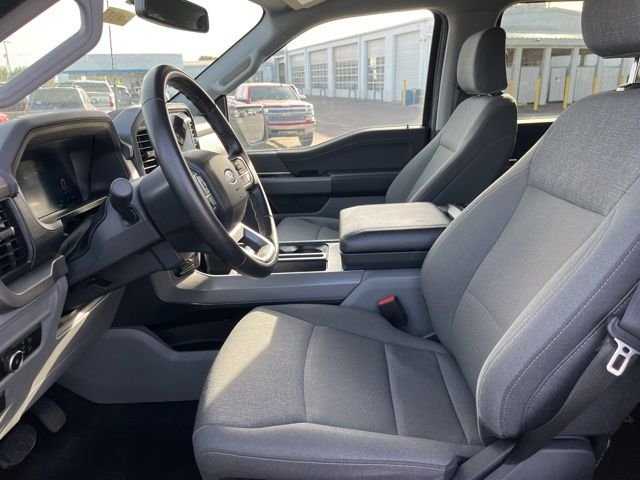 Used 2024 Gray Ford XLT image 7