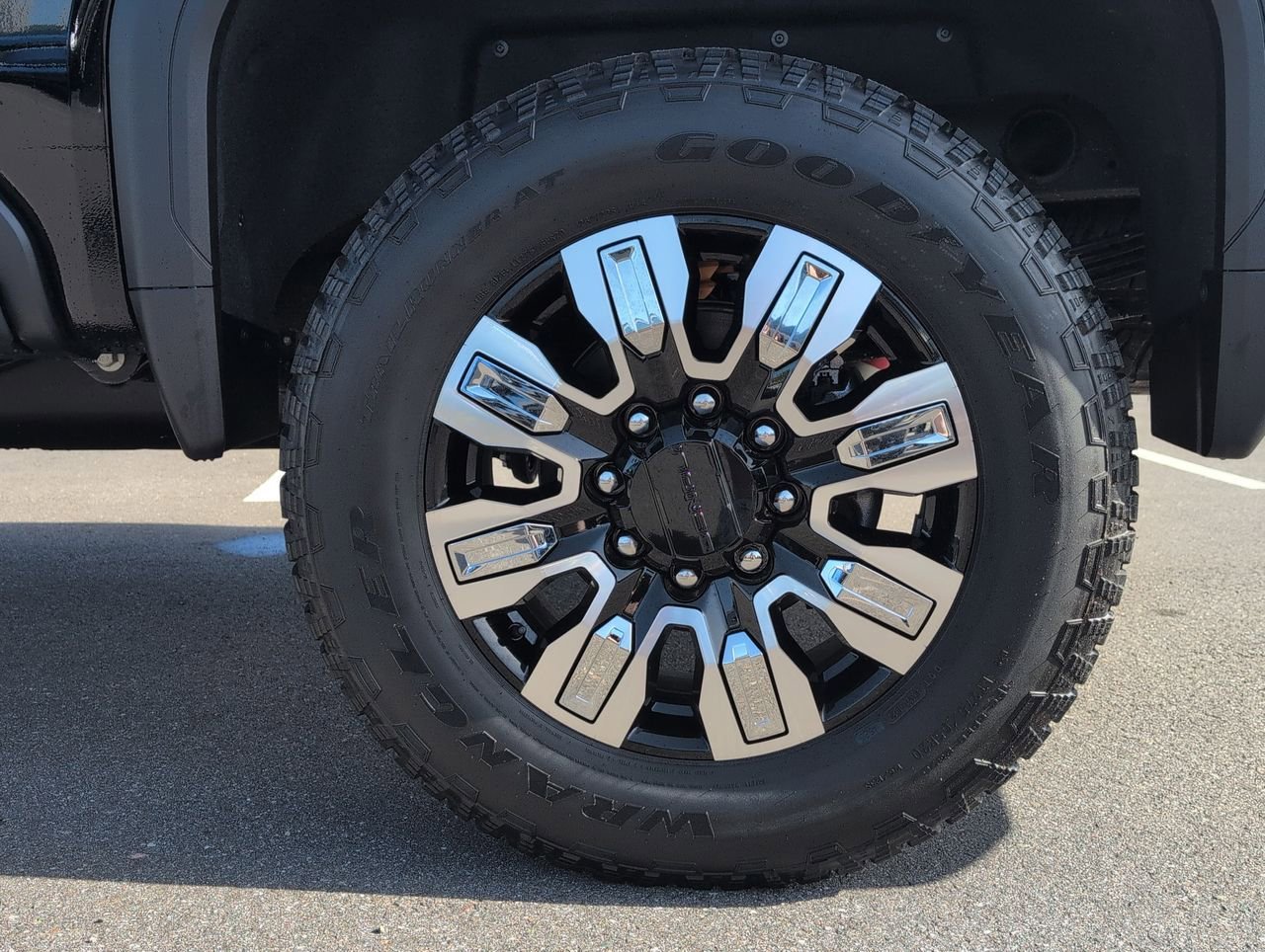 2026 GMC Sierra 2500HD Denali - Photo 34